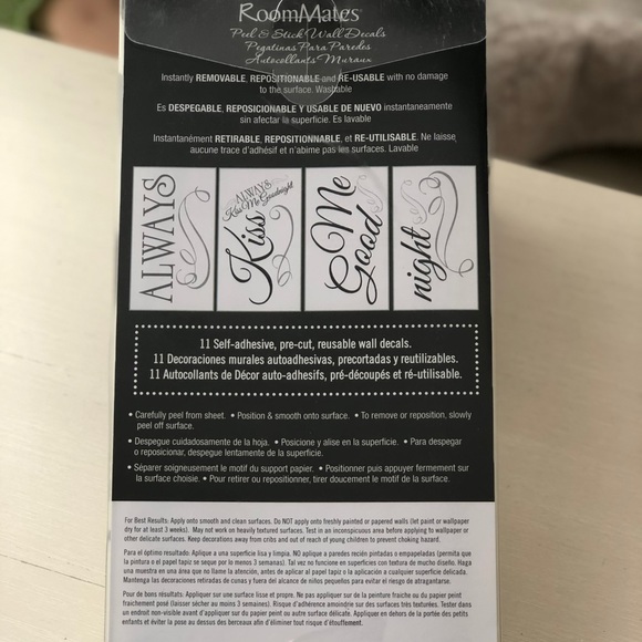 “Always Kiss Me Goodnight” Vinyl wall lettering - Picture 2 of 2